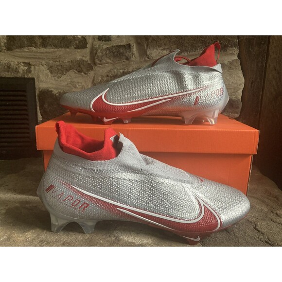 Nike Vapor Edge Elite 360 Flyknit Silver Red Football Cleats Size 14 AO8276-008 - Picture 1 of 7